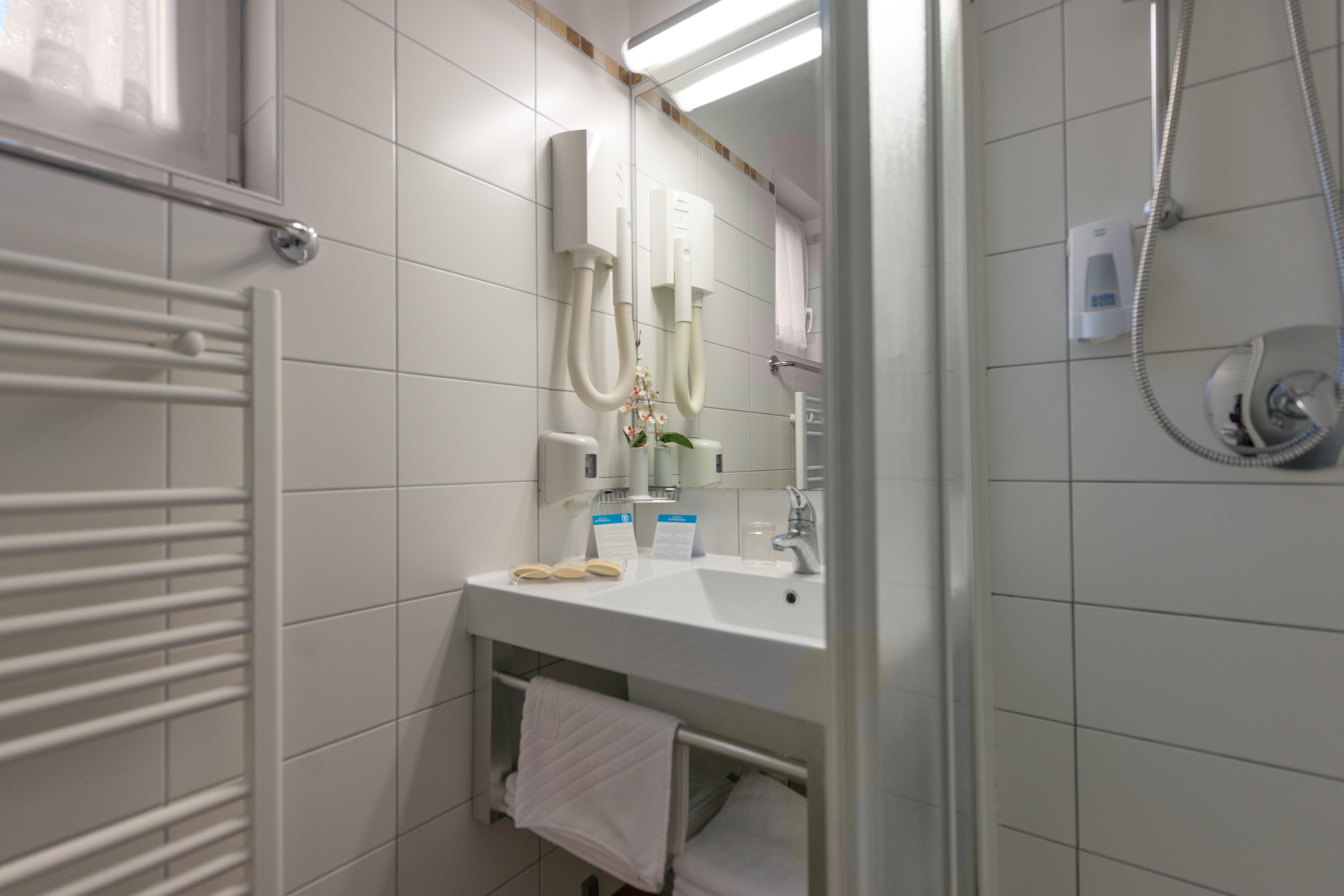 Maistra Select Koversada Naturist Apartments 弗尔萨尔 外观 照片