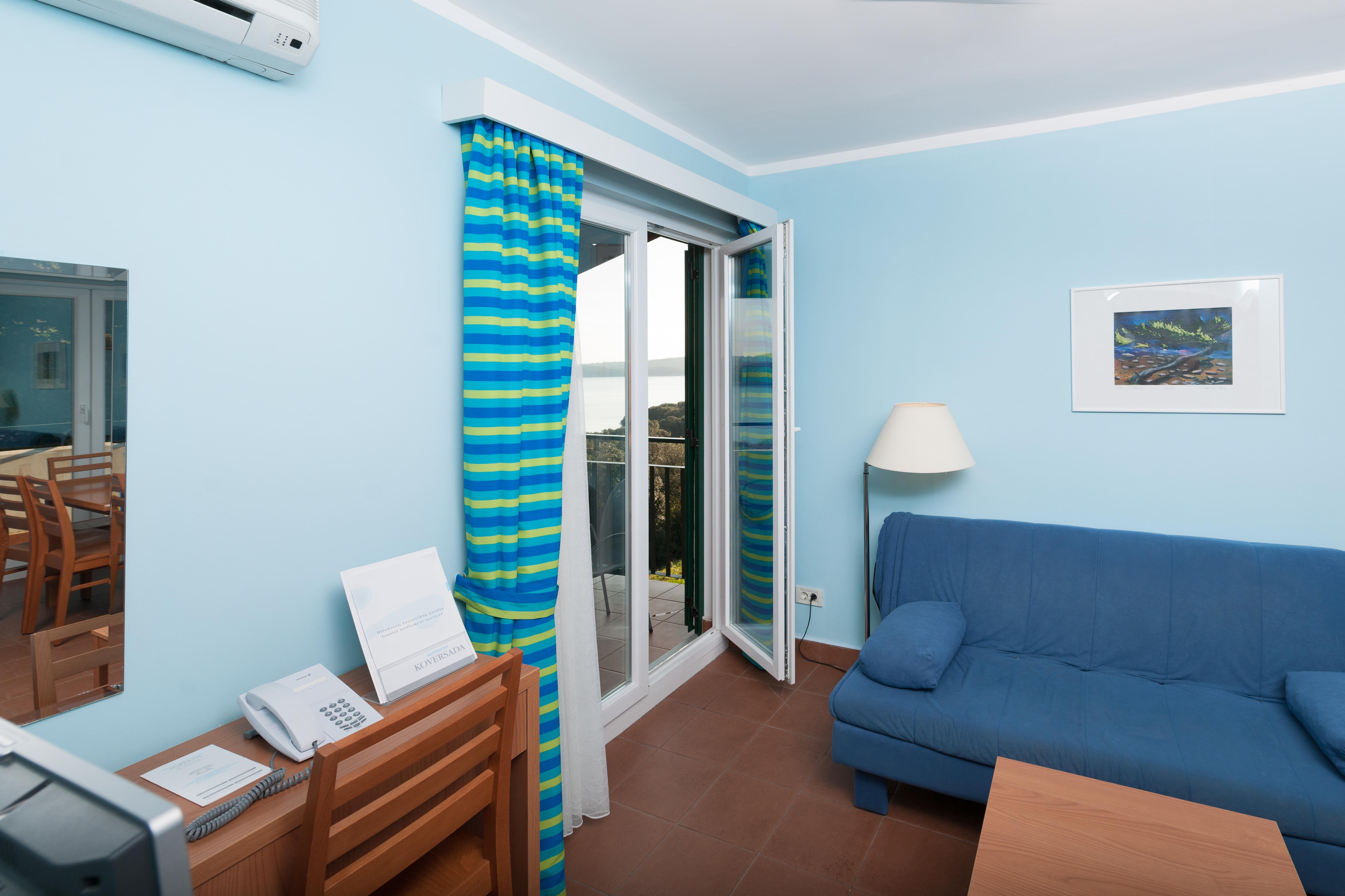 Maistra Select Koversada Naturist Apartments 弗尔萨尔 外观 照片